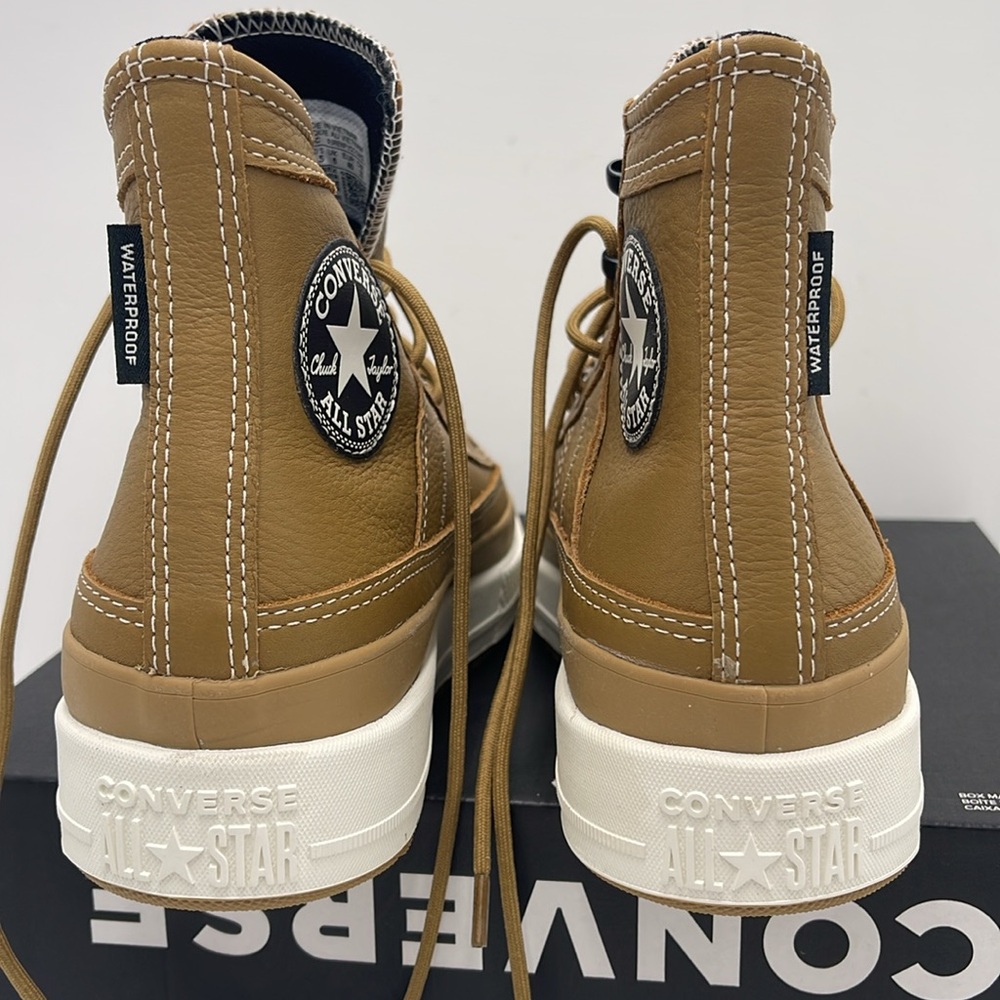 Converse WMNS High-Top Design A08556C
CTAS EQUIP WP HI
TOADSTOOL TAN/TOADSTOOL - Picture 13 of 16